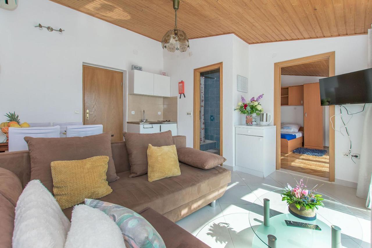 Apartments Clarus Mare Duće Kültér fotó