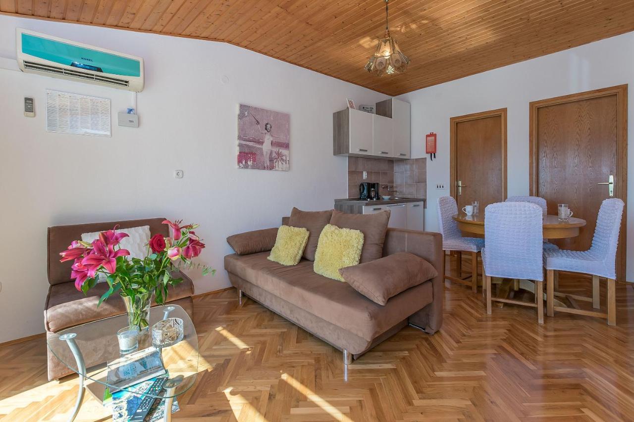 Apartments Clarus Mare Duće Kültér fotó