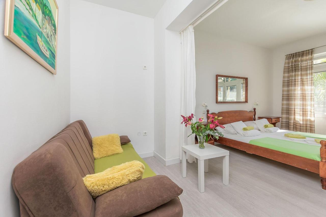 Apartments Clarus Mare Duće Kültér fotó